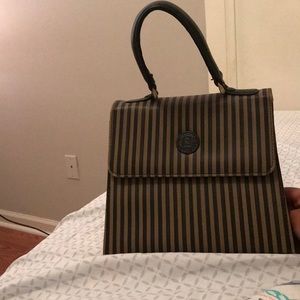 VINTAGE FENDI 1925 Italy Roma bag.